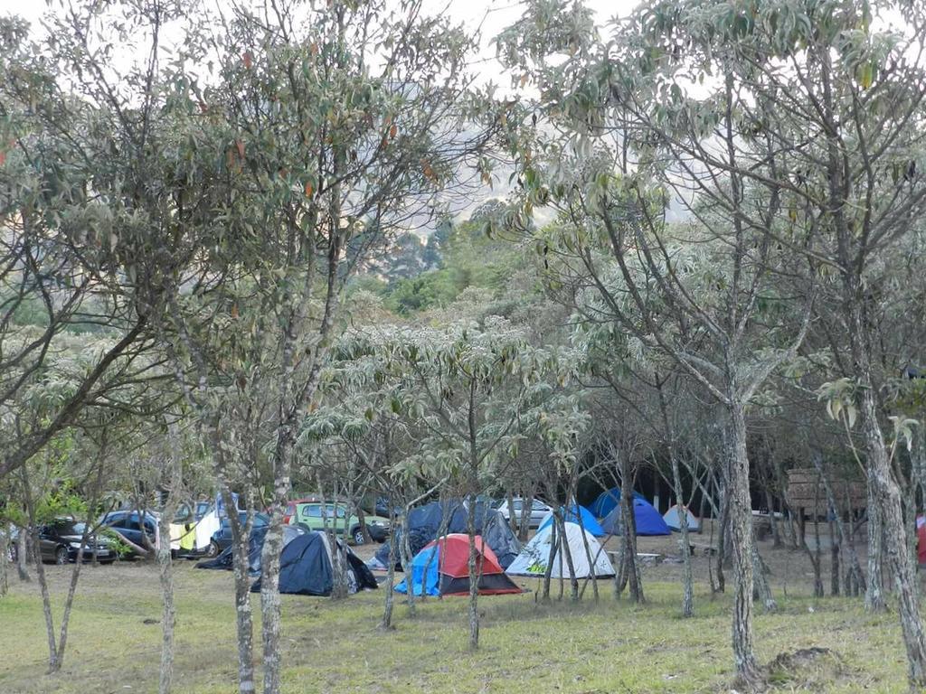 Camping Do Noel - Chales Sao Tome das Letras Ngoại thất bức ảnh